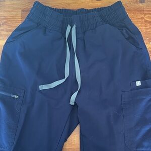 Figs Navy Yola high waisted scrub pants